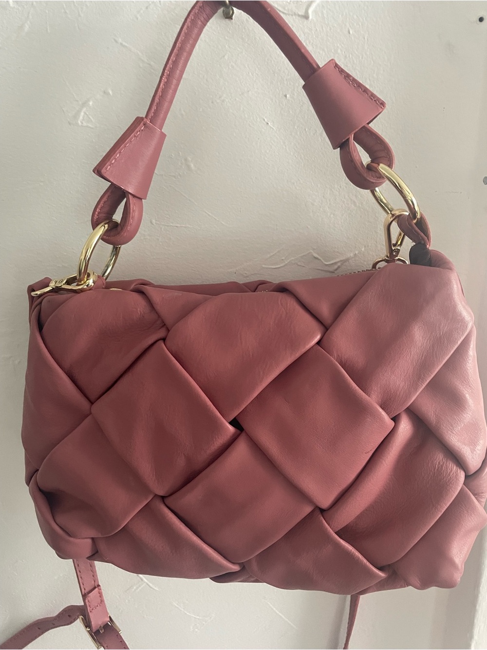 Woven leather Shoulder Bag in Dusty Rose with Gold Hardware Italy
